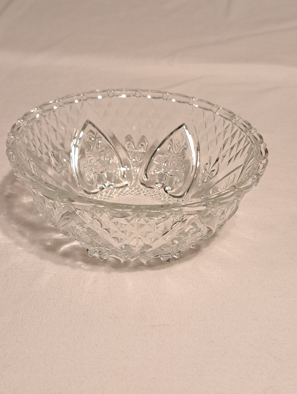 Decorative Glass Bowl Heart Decor